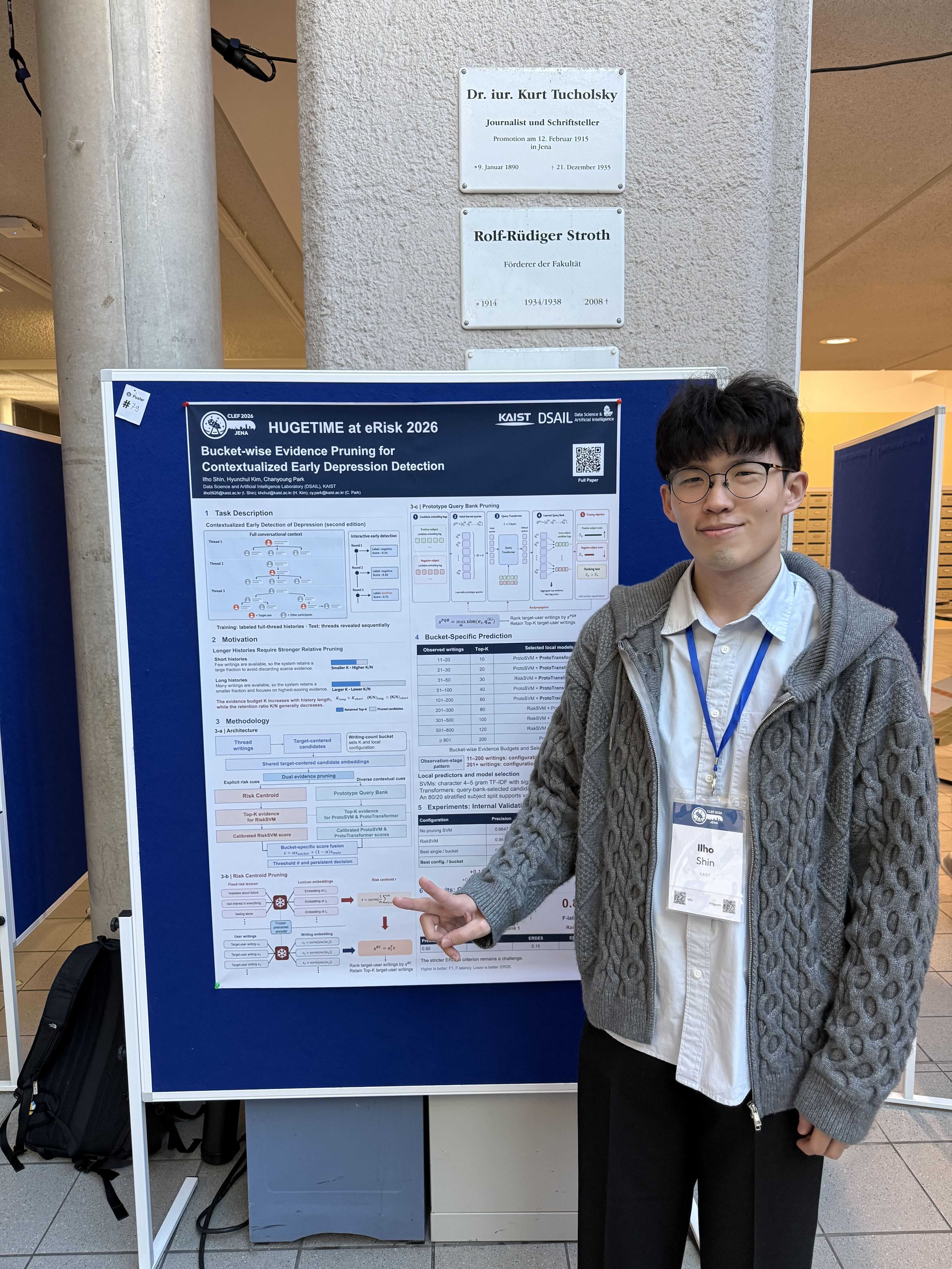 Ilho gives a poster presentation