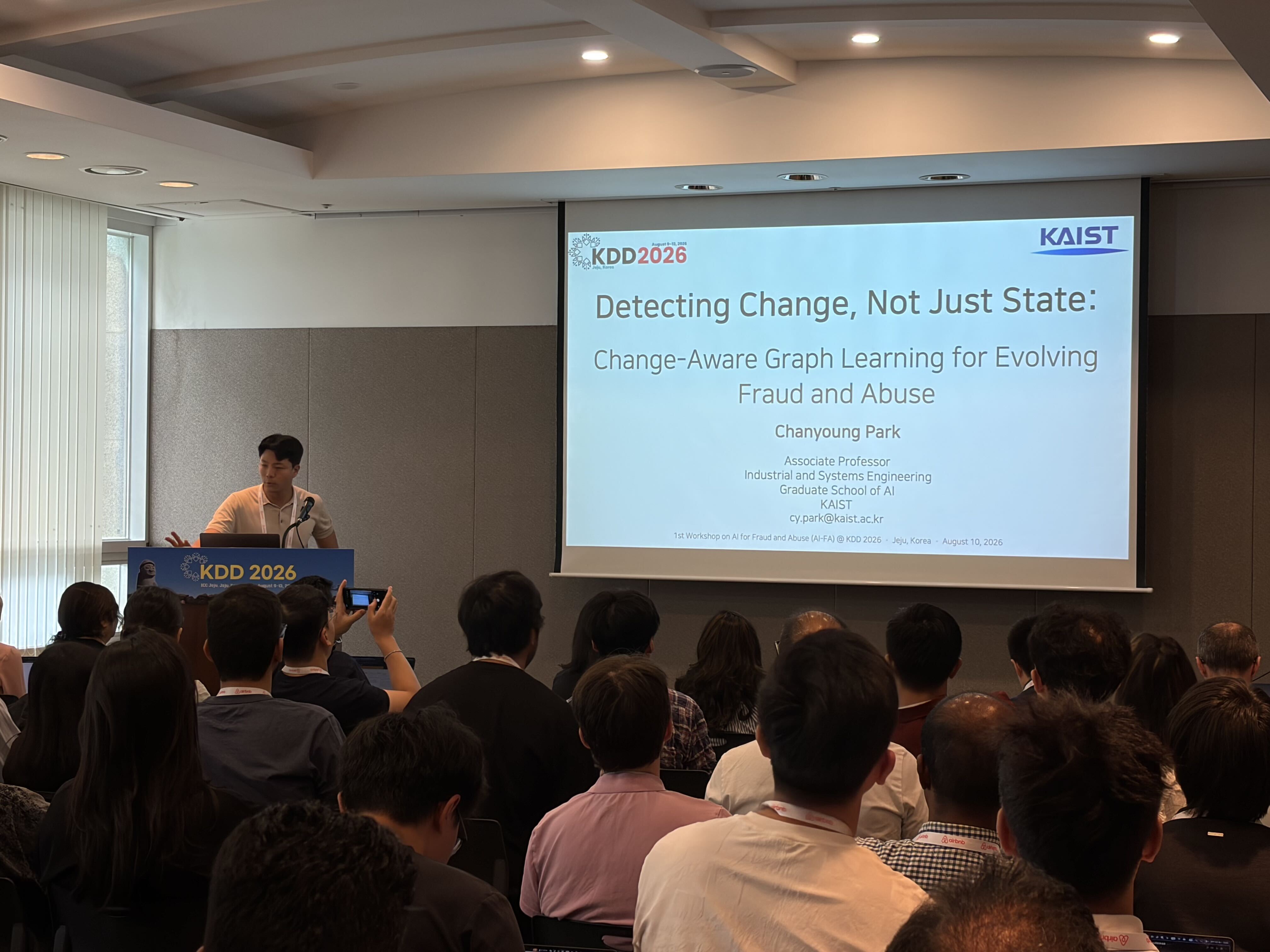 Prof. Park gives an invited talk