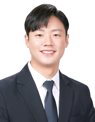 Kunhee Lee